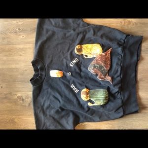 Yeezy “Jesus is King” Crewneck size Small